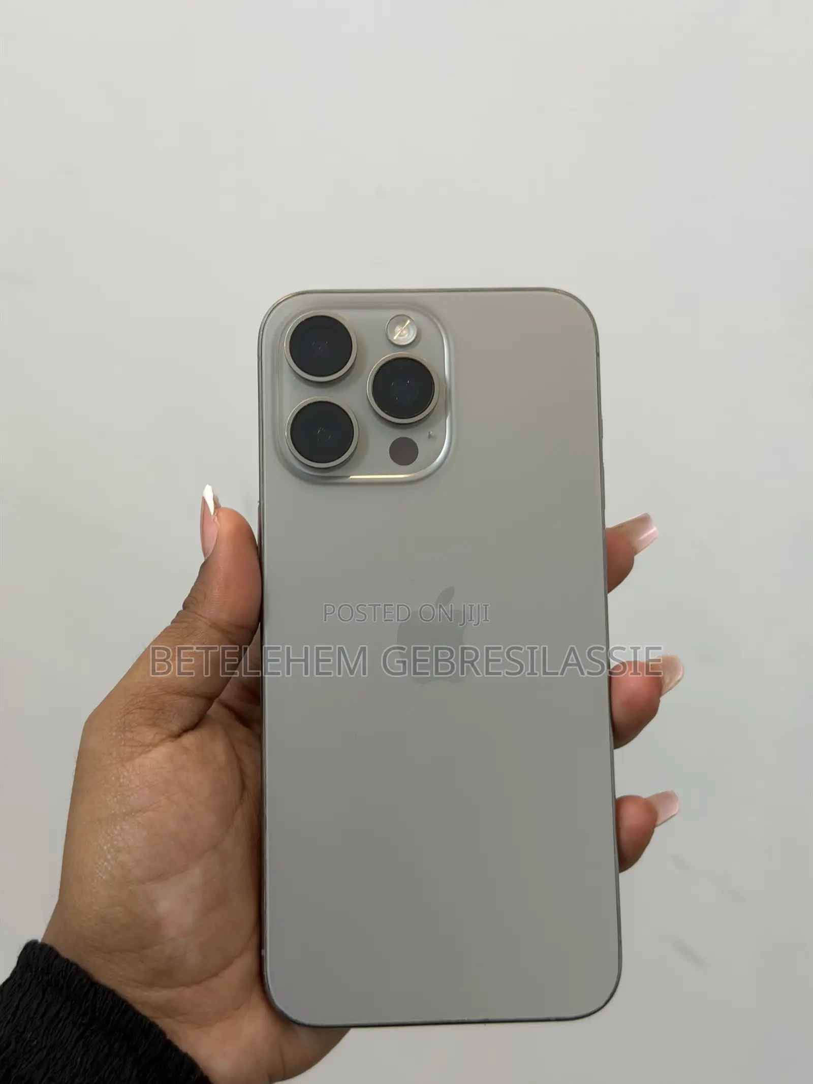 Apple iPhone 15 Pro Max 512 GB Gray