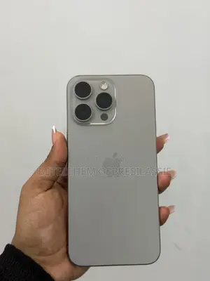 Apple iPhone 15 Pro Max 512 GB Gray