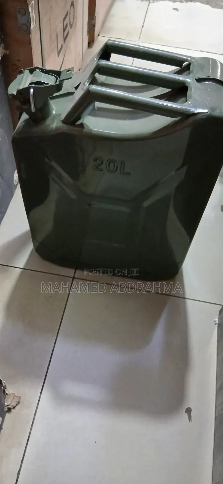 የብረት ጀረኪና 20 ሊትር