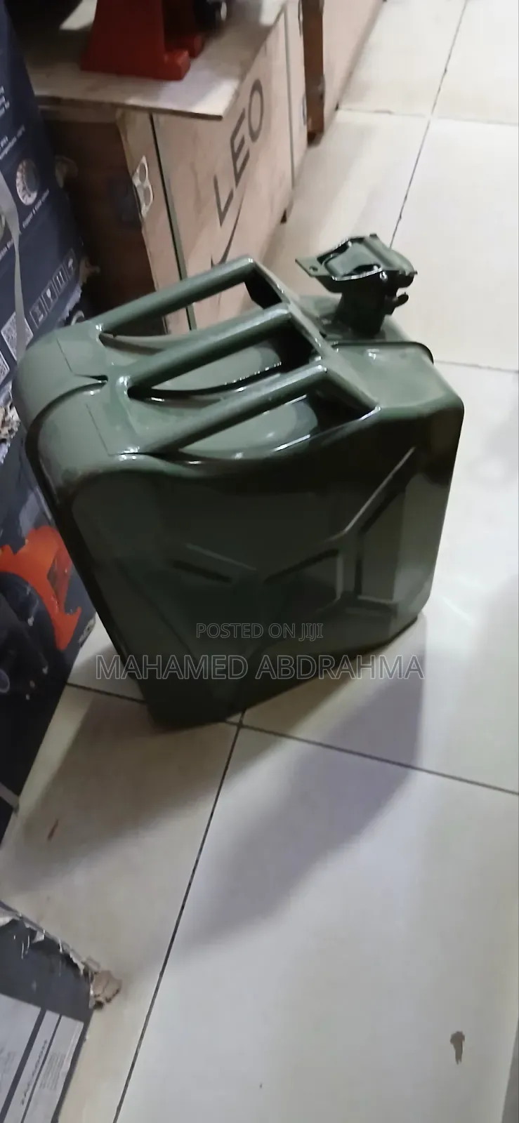 የብረት ጀረኪና 20 ሊትር