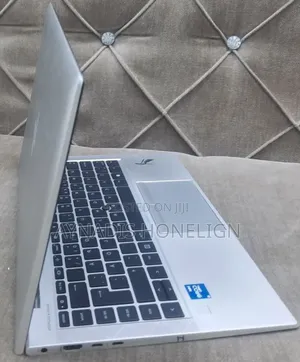 New Laptop HP EliteBook 840 16GB Intel Core i5 SSD 512GB