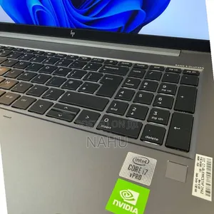 New Laptop HP ZBook 17 16GB Intel Core i7 SSD 512GB