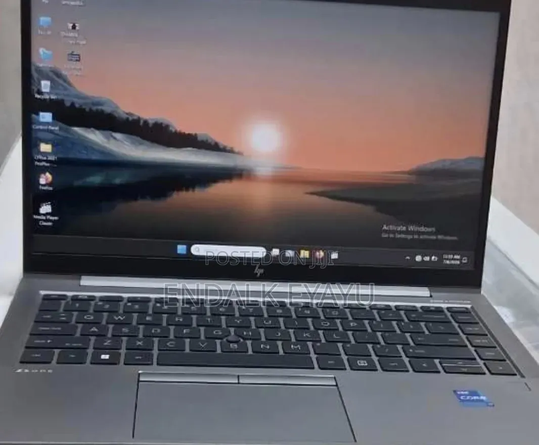New Laptop HP 16GB Intel Core i7 SSD 512GB