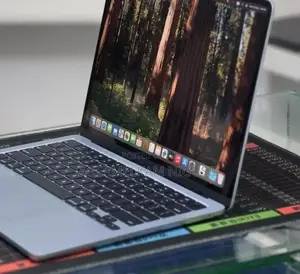 New Laptop Apple MacBook Air 2025 M4 16GB Intel Core i9 SSD 512GB