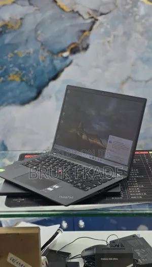 New Laptop Lenovo ThinkPad T14s Gen 1 32GB Intel Core i7 SSD 512GB