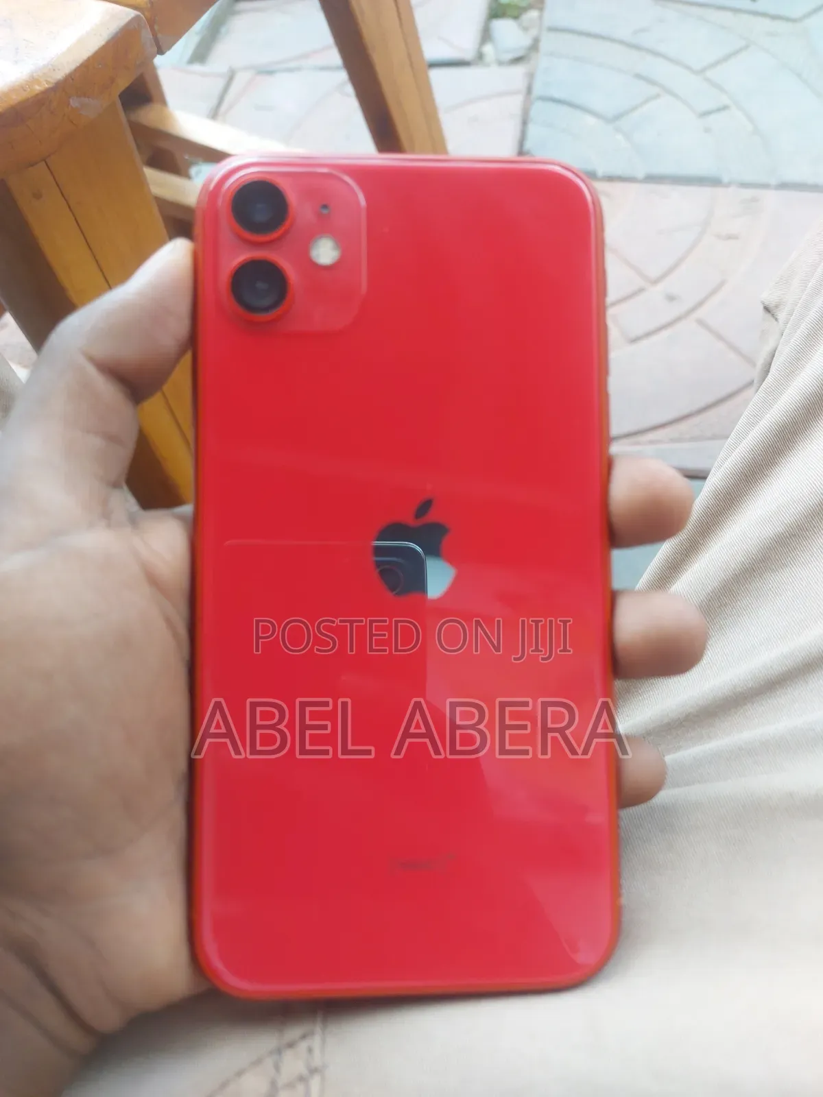 Apple iPhone 11 64 GB Red