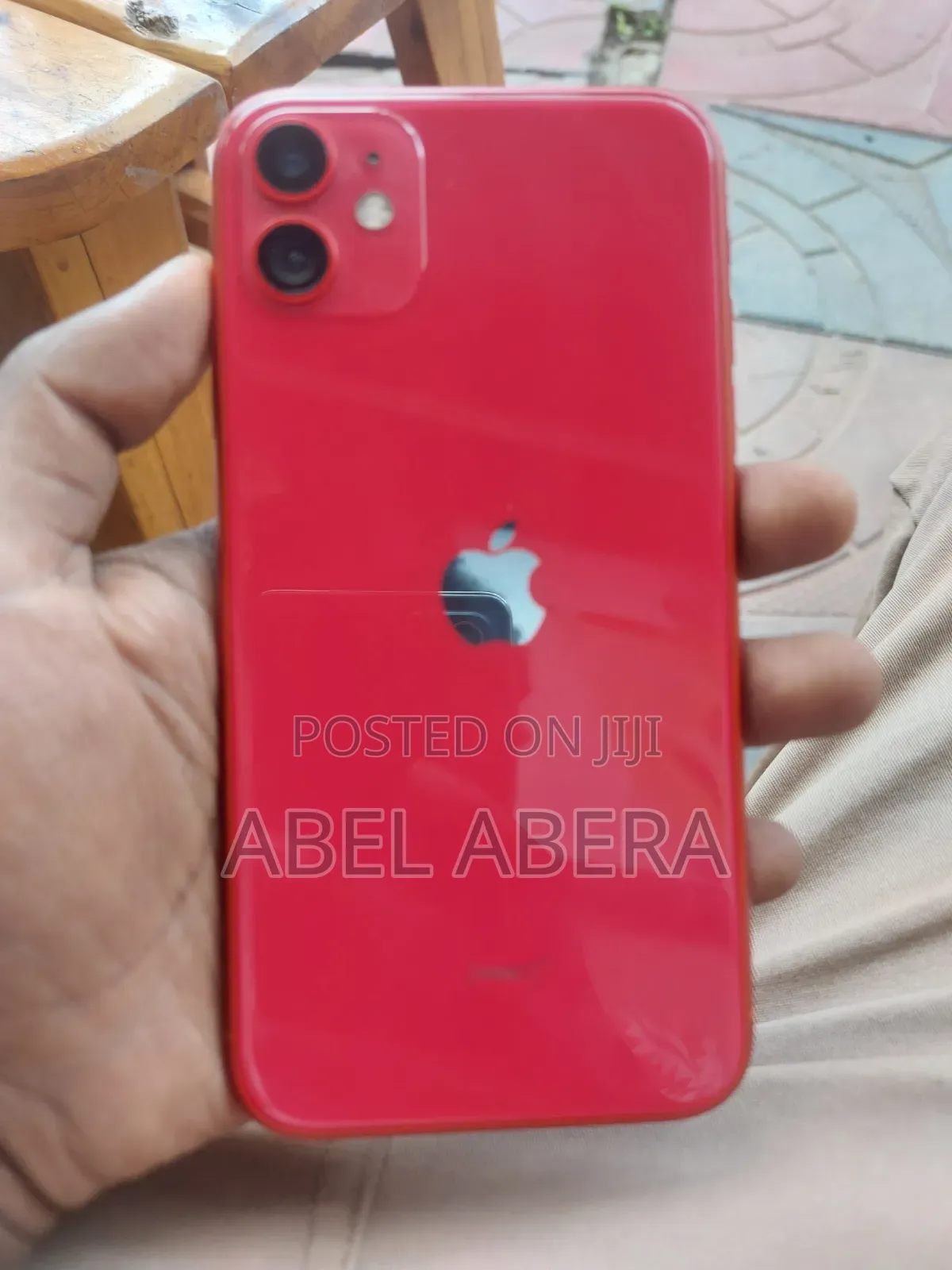 Apple iPhone 11 64 GB Red
