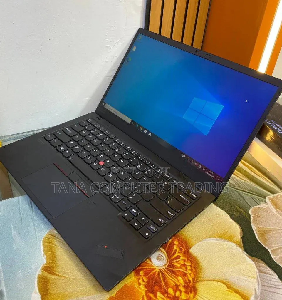 New Laptop Lenovo ThinkPad X1 Carbon 16GB Intel Core i7 SSD 512GB