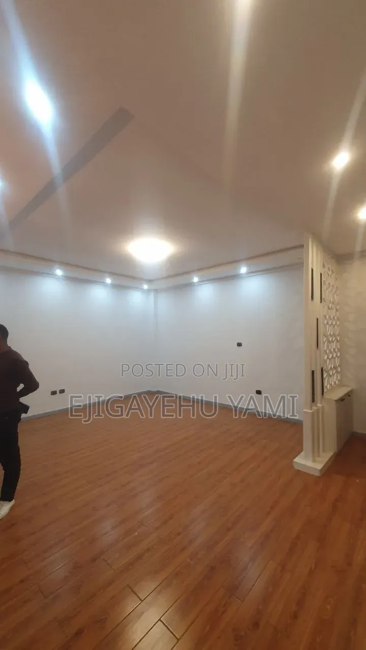 Furnished 3bdrm Condo in Condominium, Bole for sale