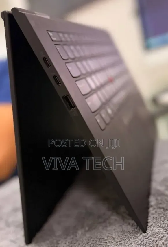 New Laptop Lenovo ThinkPad X1 Yoga 8GB Intel Core i5 SSD 256GB