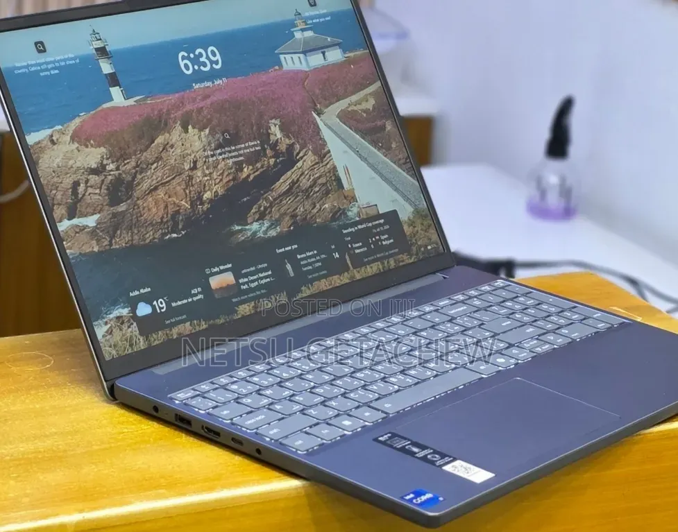 New Laptop Lenovo Ideapad 3 16GB Intel Core i7 SSD 512GB