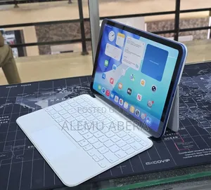 New Apple iPad 10.2 (2021) 64 GB