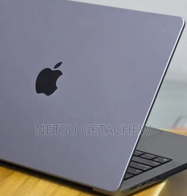 New Laptop Apple MacBook Pro 2021 M1 32GB Apple M1 Pro SSD 512GB