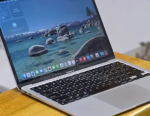 New Laptop Apple MacBook Air 2020 M1 8GB Apple M1 SSD 256GB
