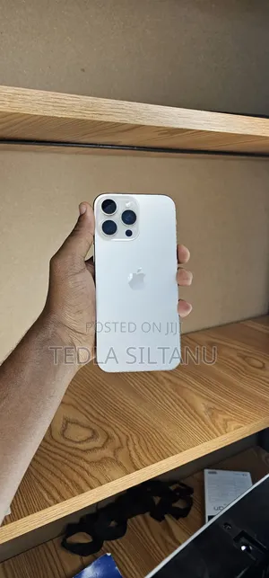 Apple iPhone 16 Pro Max 256 GB Gold