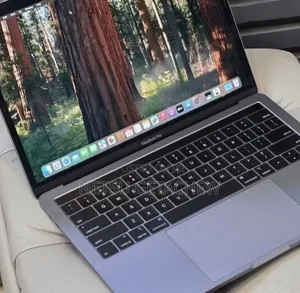 New Laptop Apple MacBook Pro 2019 16GB Intel Core i5 SSD 512GB