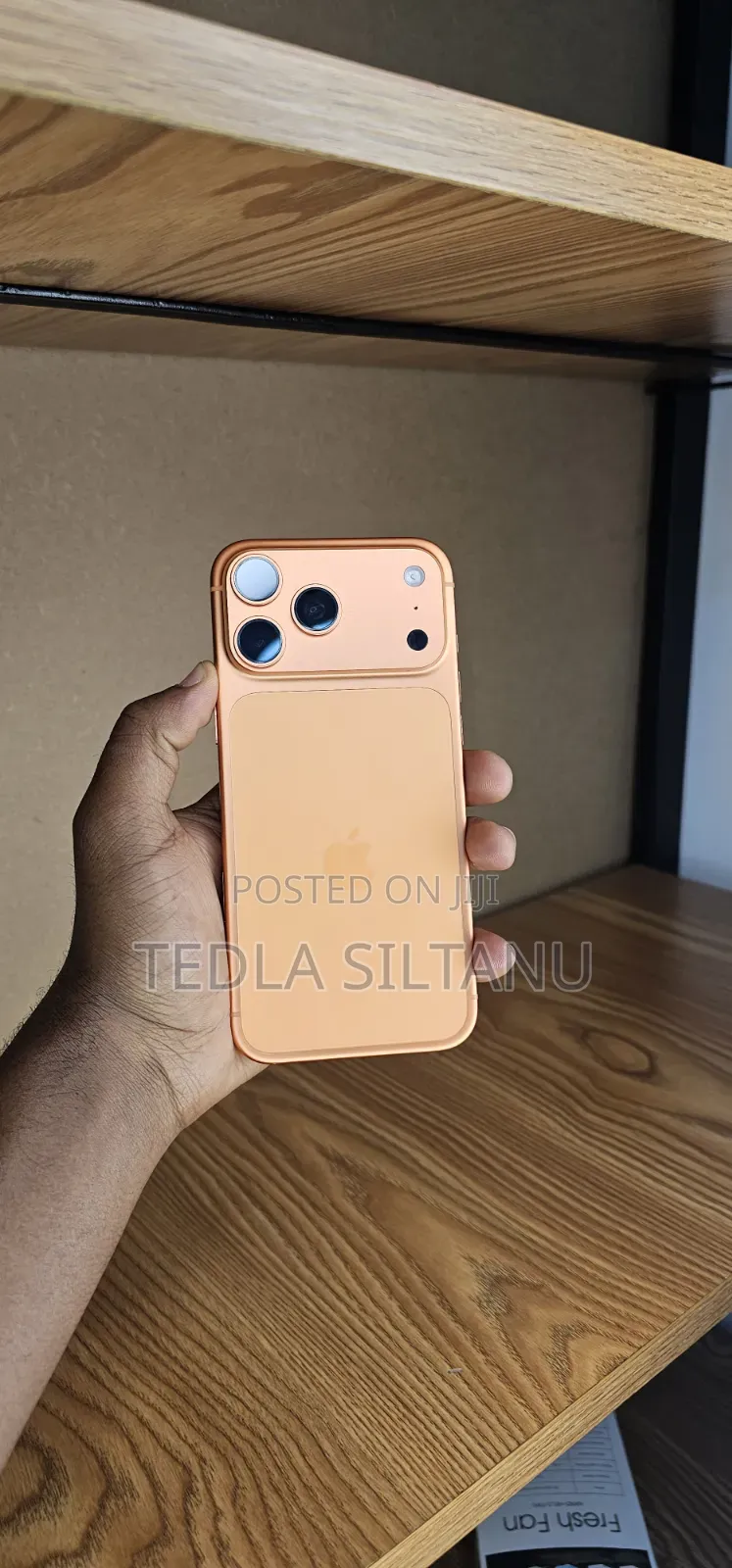 New Apple iPhone 17 Pro Max 256 GB Orange