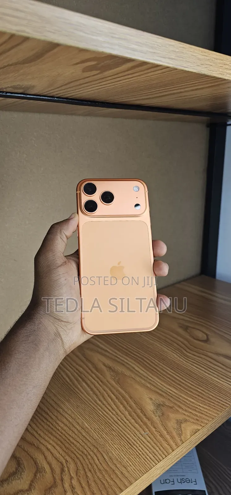 New Apple iPhone 17 Pro Max 256 GB Orange