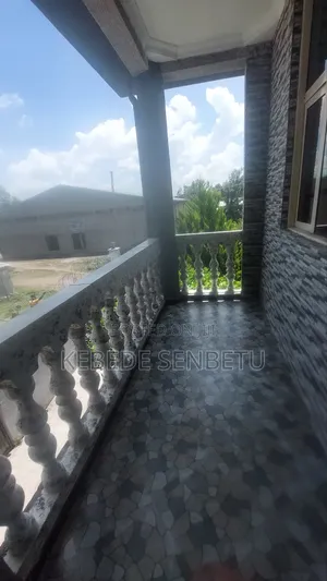 3bdrm House in Oromia, East Shewa for sale