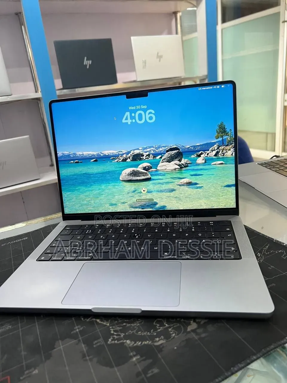 New Laptop Apple MacBook Pro 2021 M1 16GB Apple M1 SSD 512GB