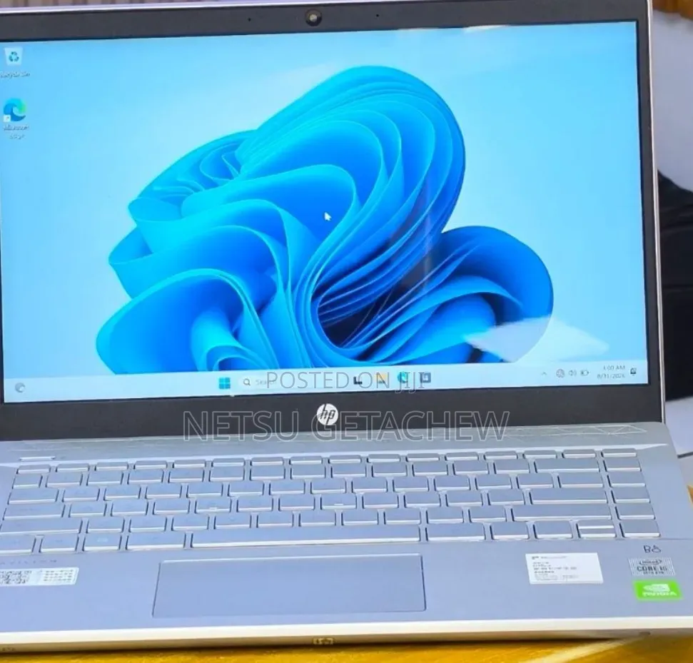 New Laptop HP Pavilion 15 8GB Intel Core i5 SSD 512GB