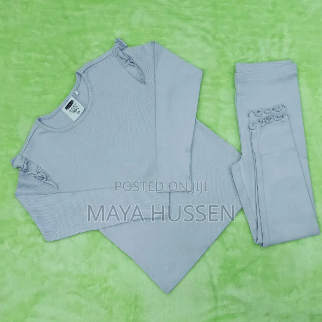Stylish Light Blue Ruffled Clothing Set for Kids (2-Piece)
