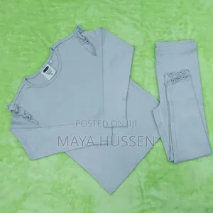 Stylish Light Blue Ruffled Clothing Set for Kids (2-Piece)