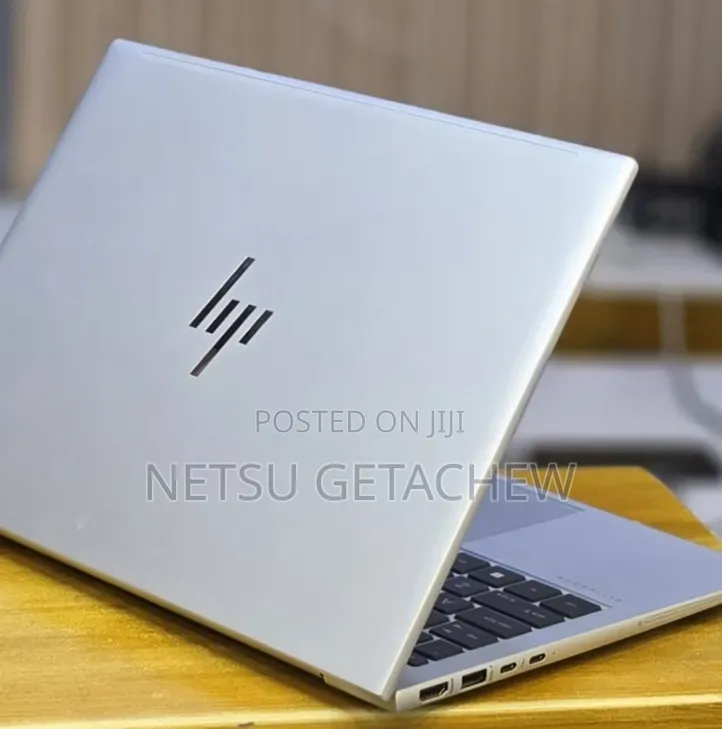 New Laptop HP EliteBook 840 10 16GB Intel Core i7 SSD 512GB