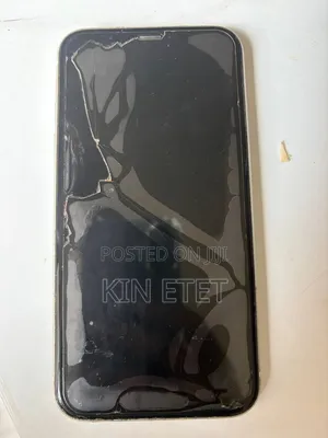 Apple iPhone XR 64 GB White
