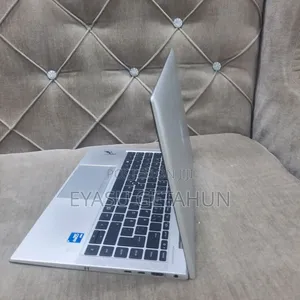 New Laptop HP EliteBook 840 G8 16GB Intel Core i5 SSD 512GB