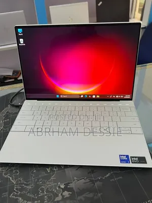 New Laptop Dell 16GB Intel Core Ultra 7 SSD 512GB