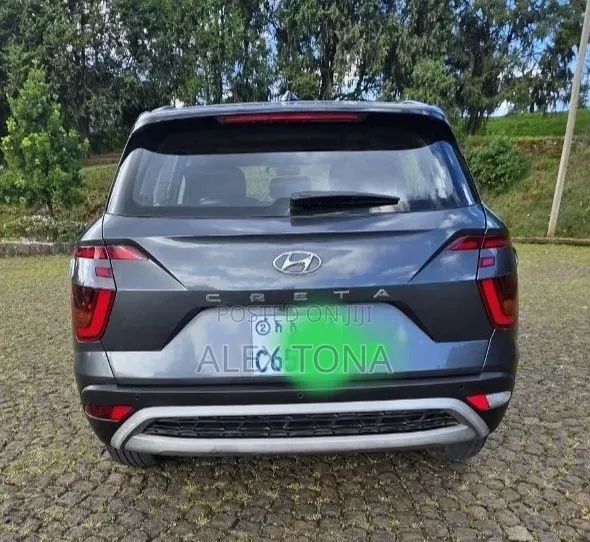 Hyundai Creta 2023 Gray