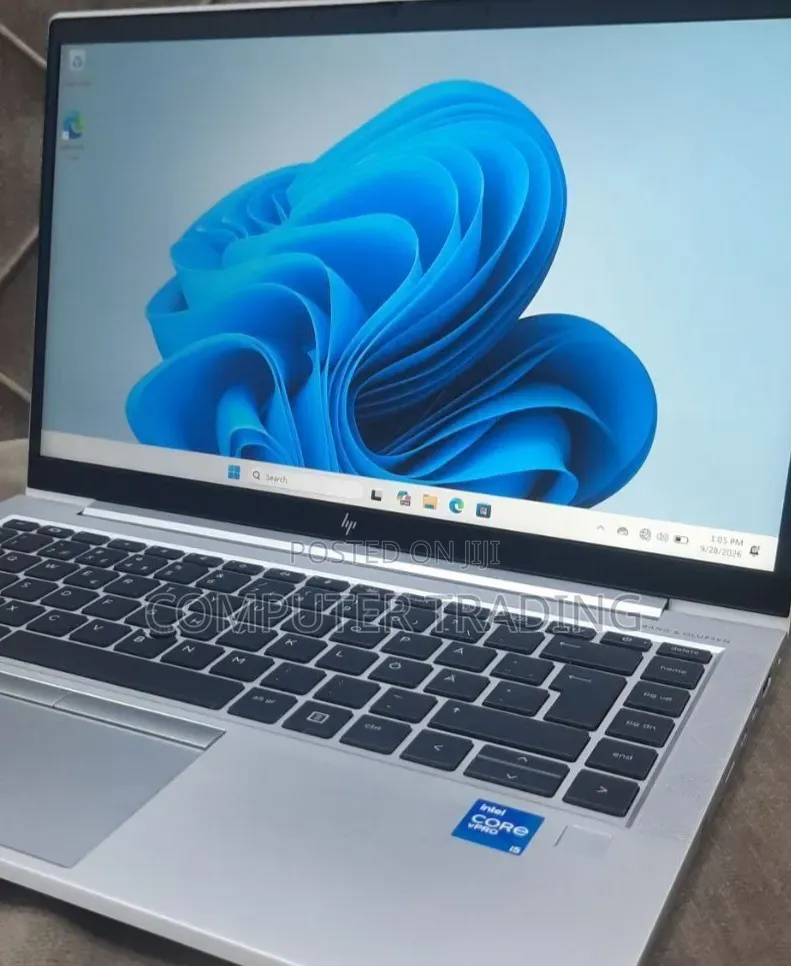 New Laptop HP EliteBook 840 G8 16GB Intel Core i5 SSD 512GB