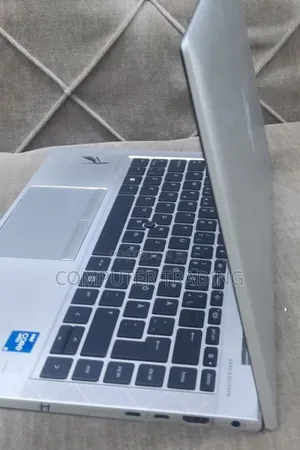 New Laptop HP EliteBook 840 G8 16GB Intel Core i5 SSD 512GB