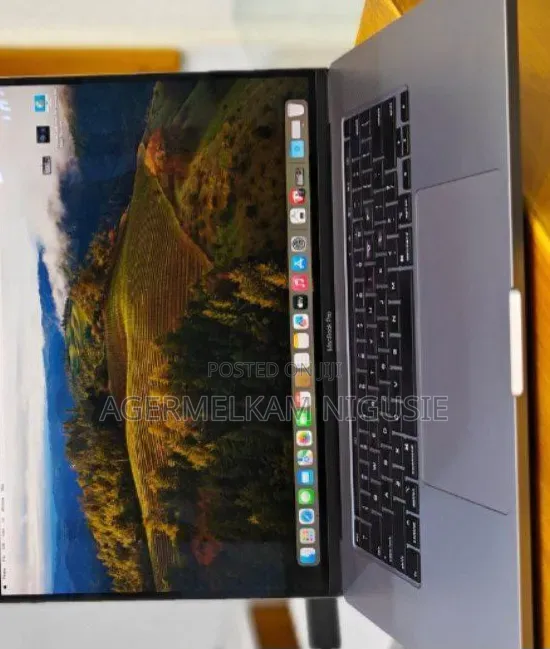 New Laptop Apple MacBook Pro 2019 64GB Intel Core i9 SSD 512GB