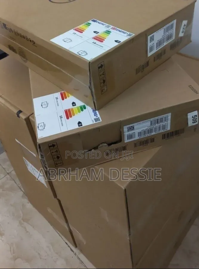 New Laptop Dell 8GB Intel Core i7 SSD 512GB