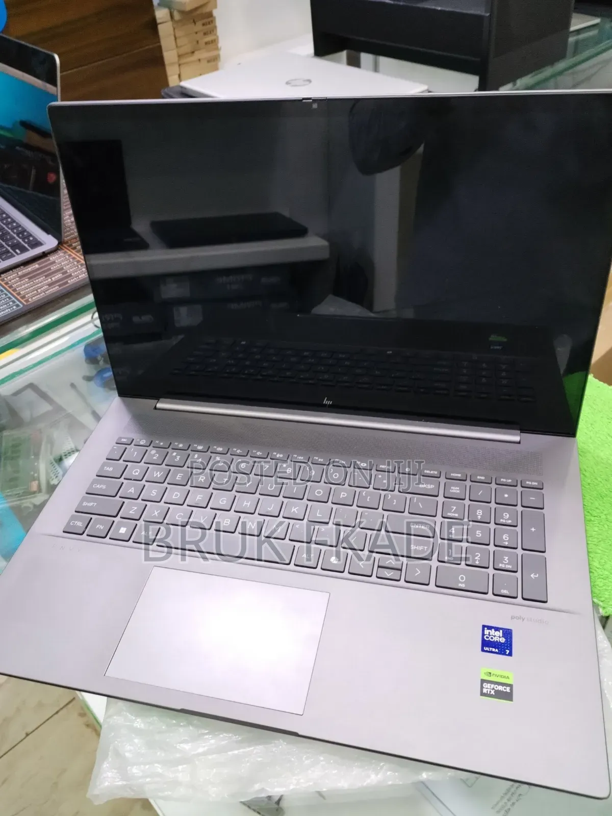 New Laptop HP Envy 17 16GB Intel Core Ultra 7 SSD 1T