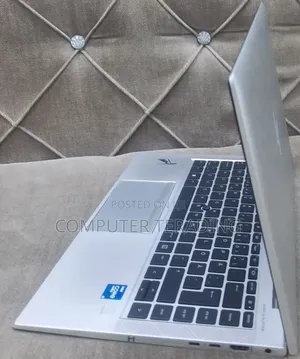 New Laptop HP EliteBook 840 G8 16GB Intel Core i5 SSD 512GB