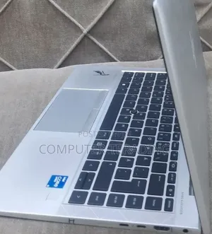 New Laptop HP EliteBook 840 G8 16GB Intel Core i5 SSD 512GB