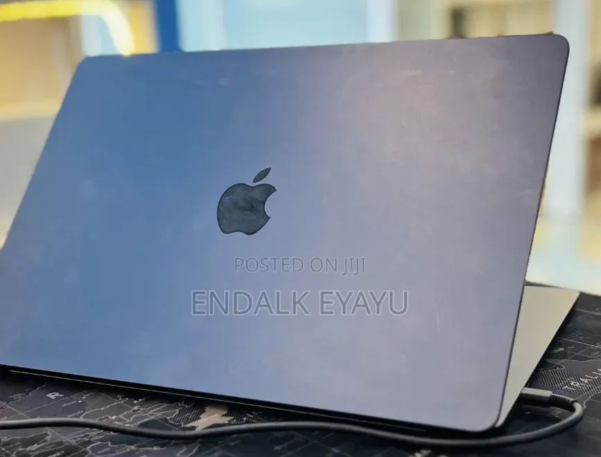 New Laptop Apple MacBook Air 8GB Apple M3 SSD 256GB