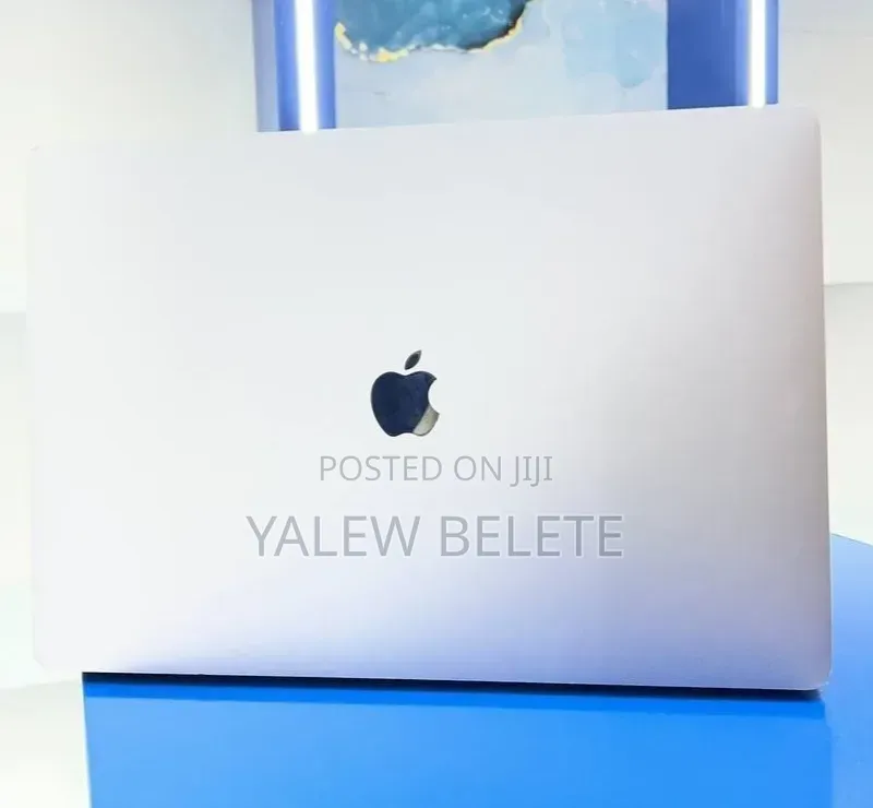 New Laptop Apple MacBook Pro 2019 32GB Intel Core i9 SSD 1T