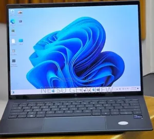 New Laptop HP Dragonfly G3 16GB Intel Core i7 SSD 512GB