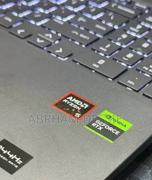 New Laptop HP 8GB AMD Ryzen 5 SSD 512GB