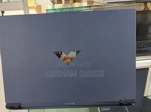 New Laptop HP 8GB AMD Ryzen 7 SSD 1T