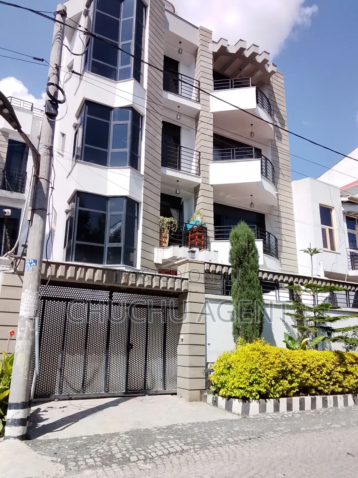 12bdrm Apartment in Bole for sale