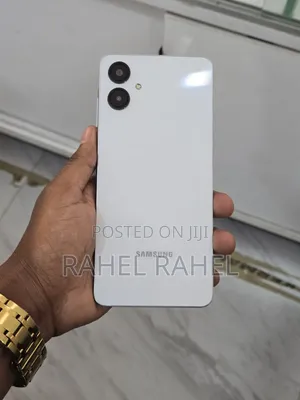 New Samsung Galaxy A06 64 GB White