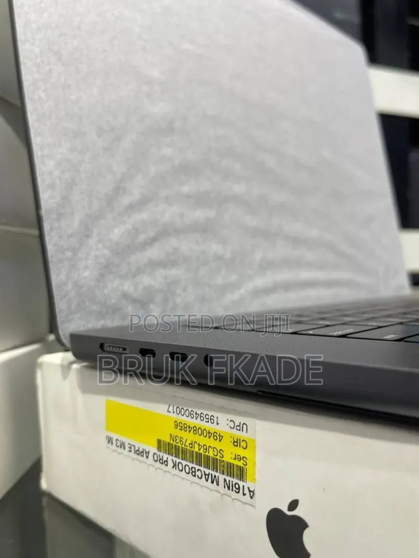 New Laptop Apple MacBook Pro 2024 M4 Max 48GB Apple M4 Max SSD 2T