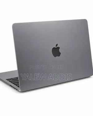 New Laptop Apple MacBook Air 2022 M2 8GB Apple M2 SSD 256GB