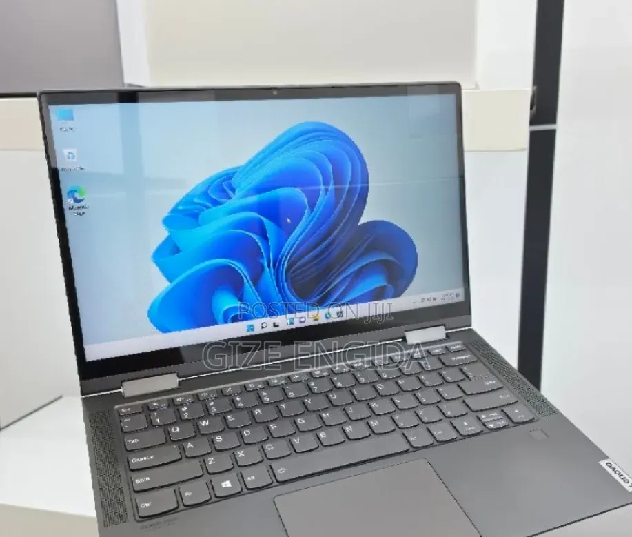 New Laptop Lenovo ThinkPad Yoga 16GB Intel Core i5 SSD 512GB