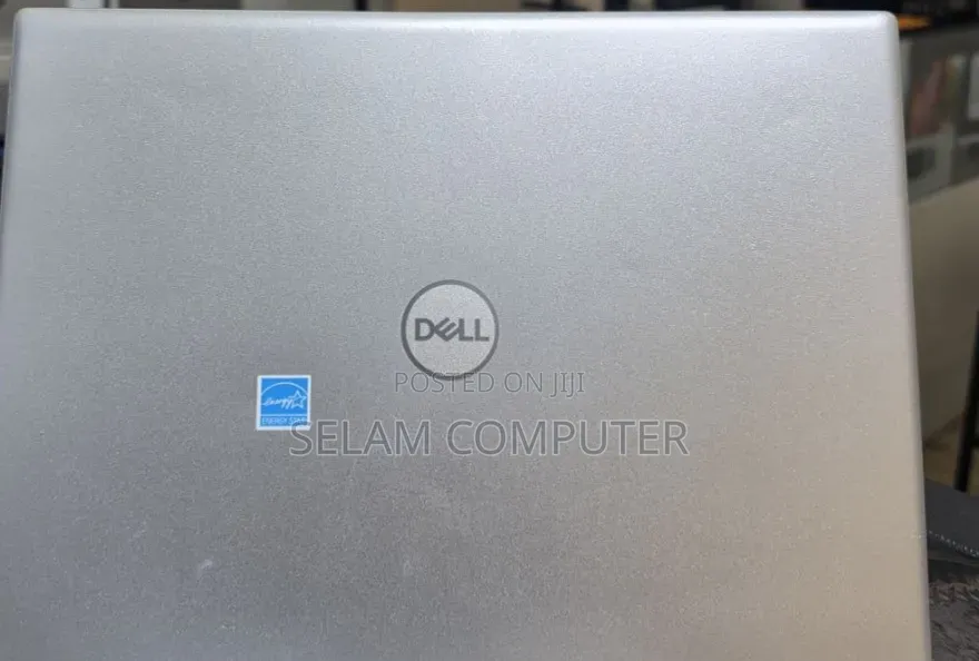 New Laptop Dell Inspiron 15 16GB Intel Core i7 SSD 512GB